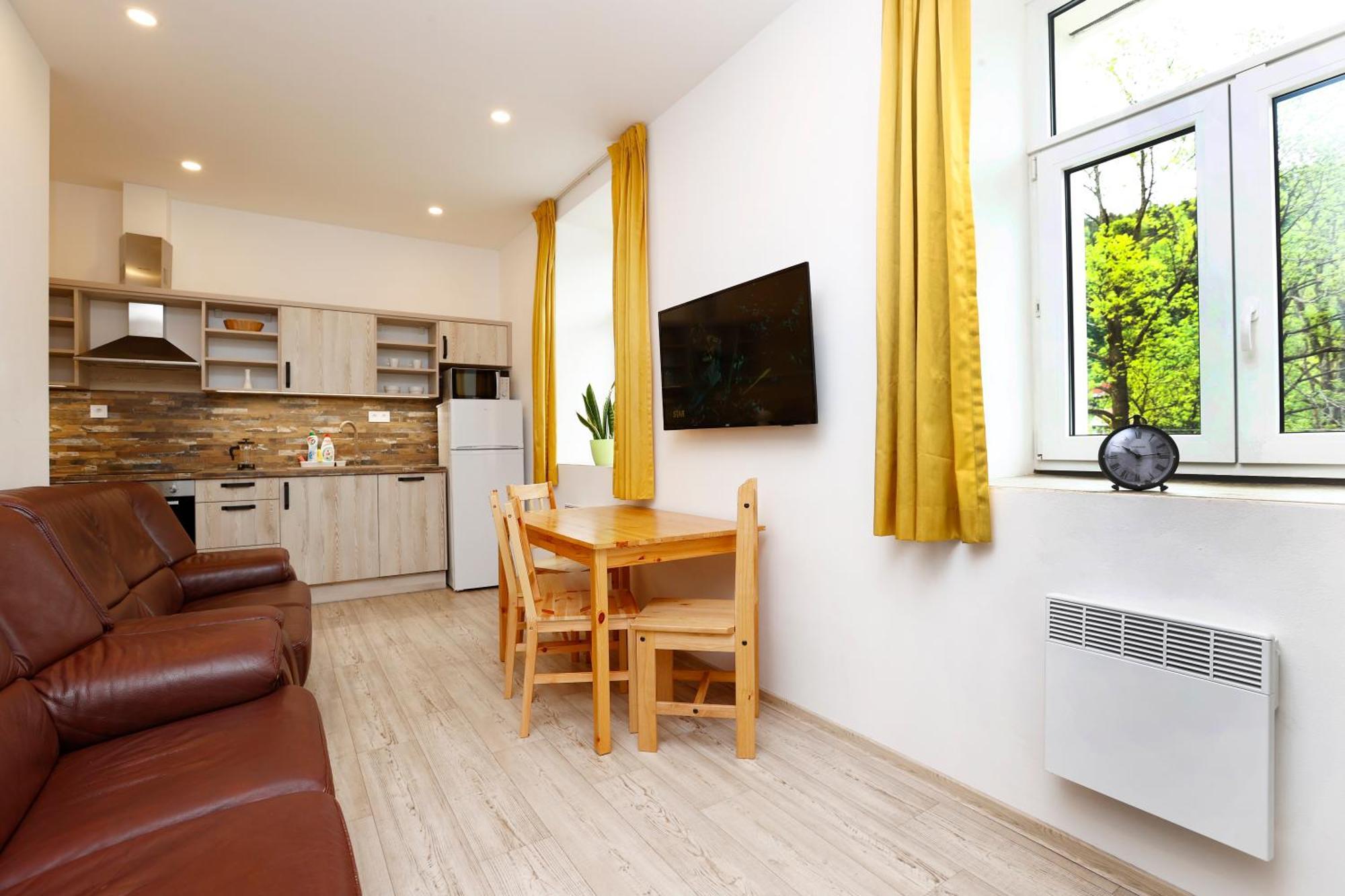 Apartmany Pod Marianskymi Schody アルブレフティツェ・フ・イゼルスキーフ・ホラーフ エクステリア 写真